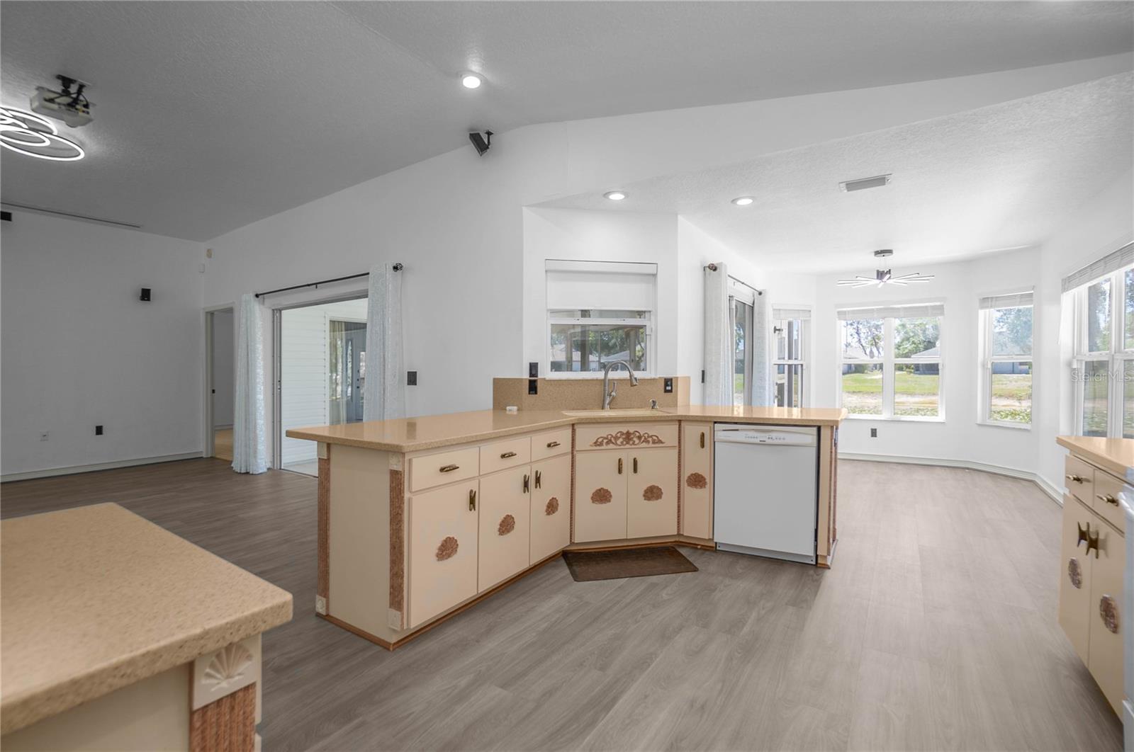 MOORINGS AT POINT O WOODS PH 02 - Residential