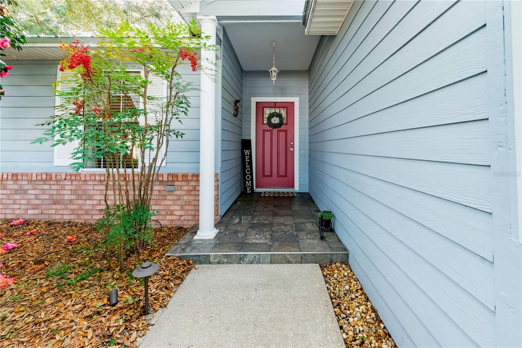 Photo of 6607 Woodland Drive, Keystone Heights, FL 32656 (MLS # GC536867)