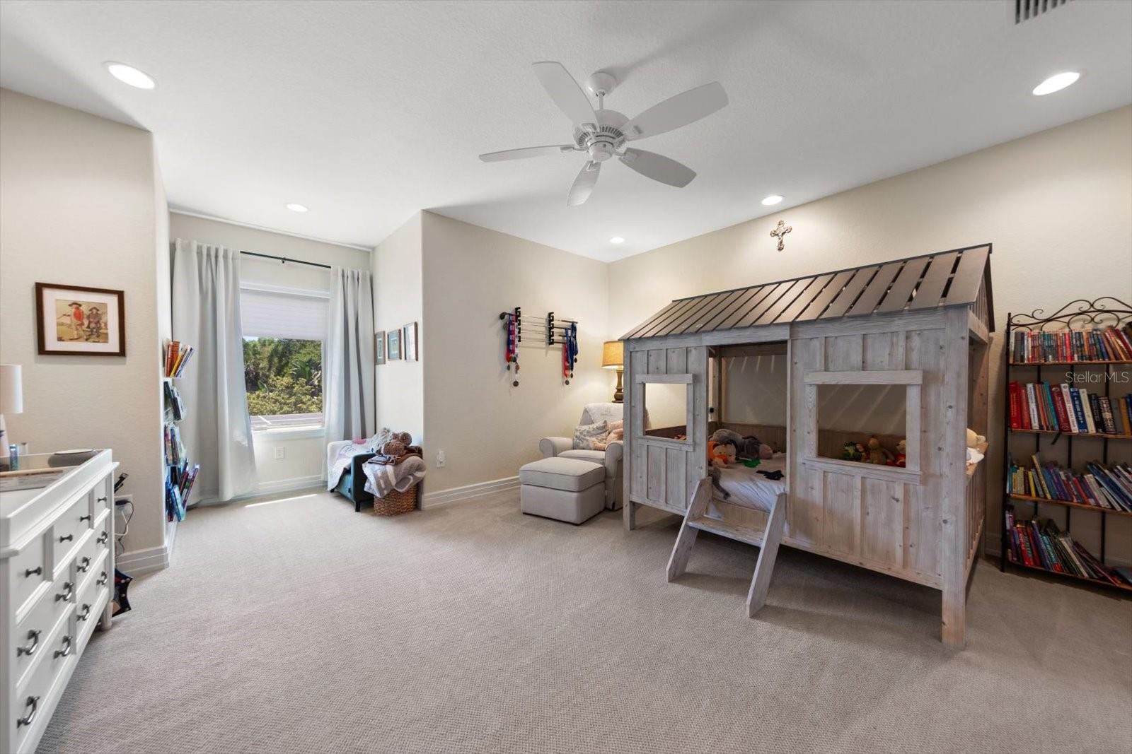 EASTLEIGH - Residential