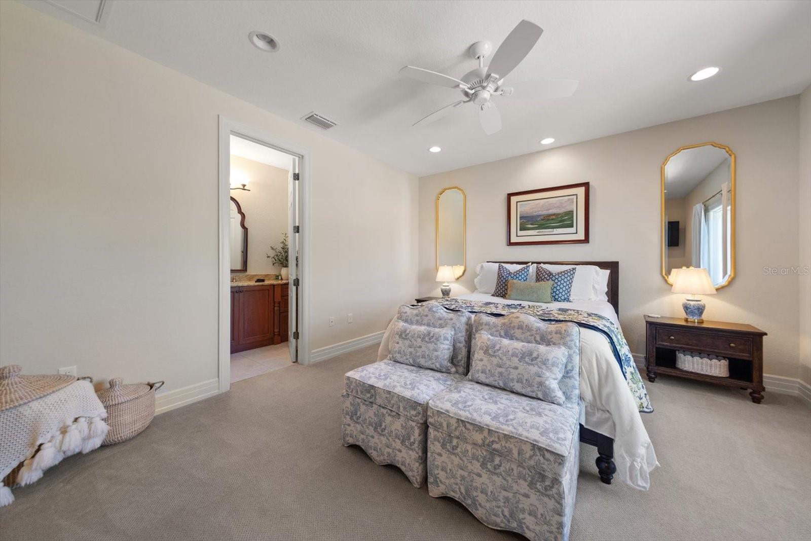 EASTLEIGH - Residential