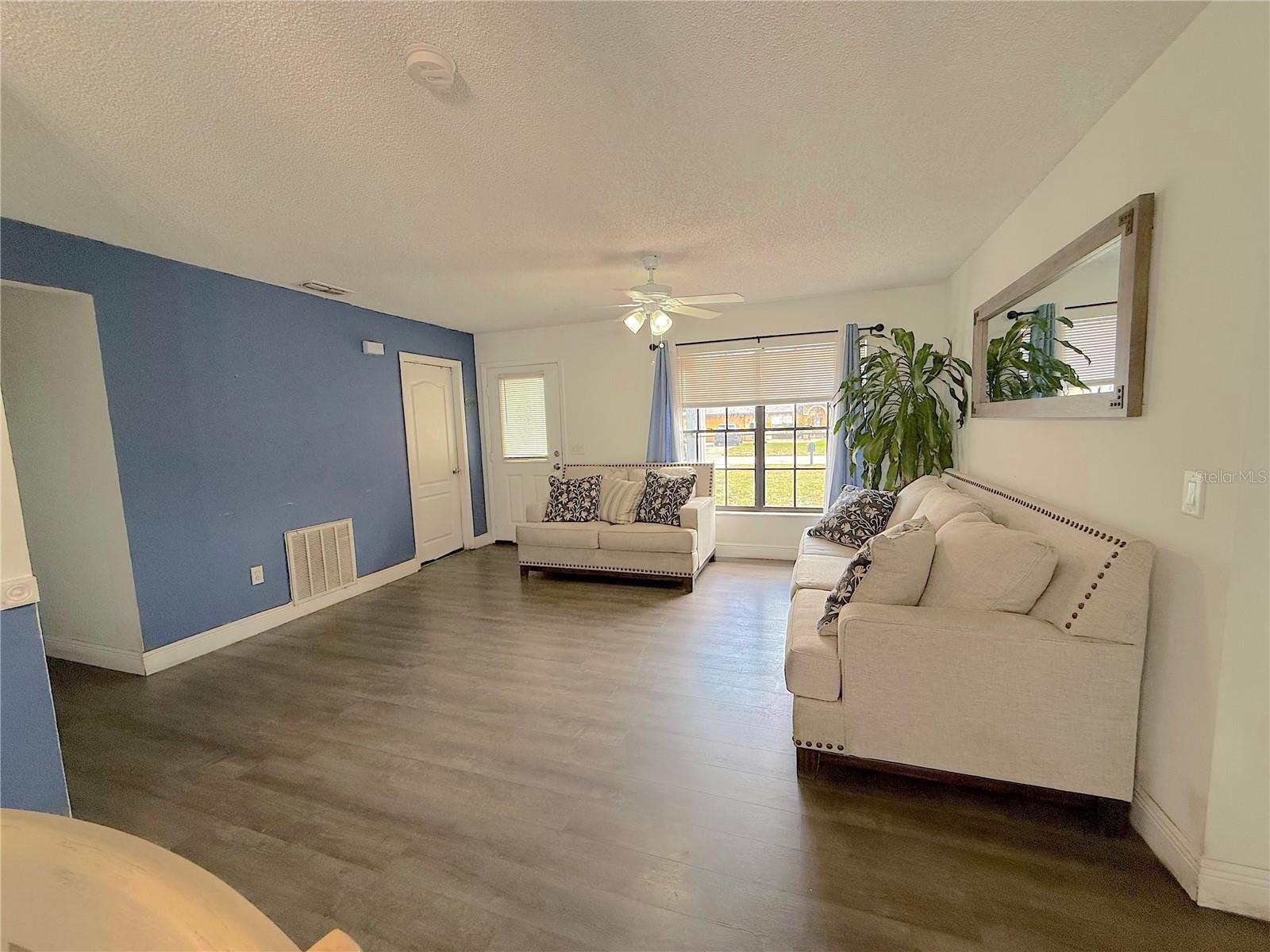 DELTONA LAKES UNIT 07 - Residential