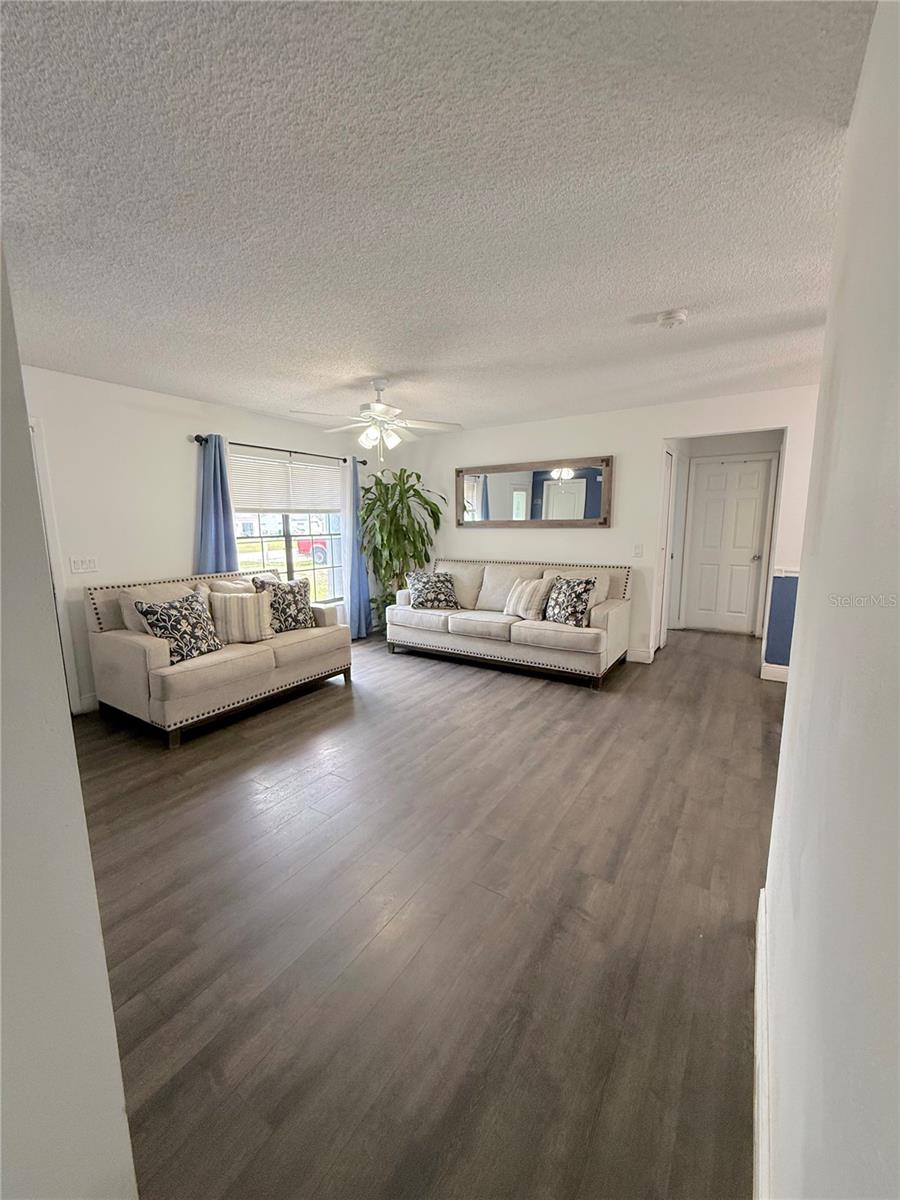 DELTONA LAKES UNIT 07 - Residential