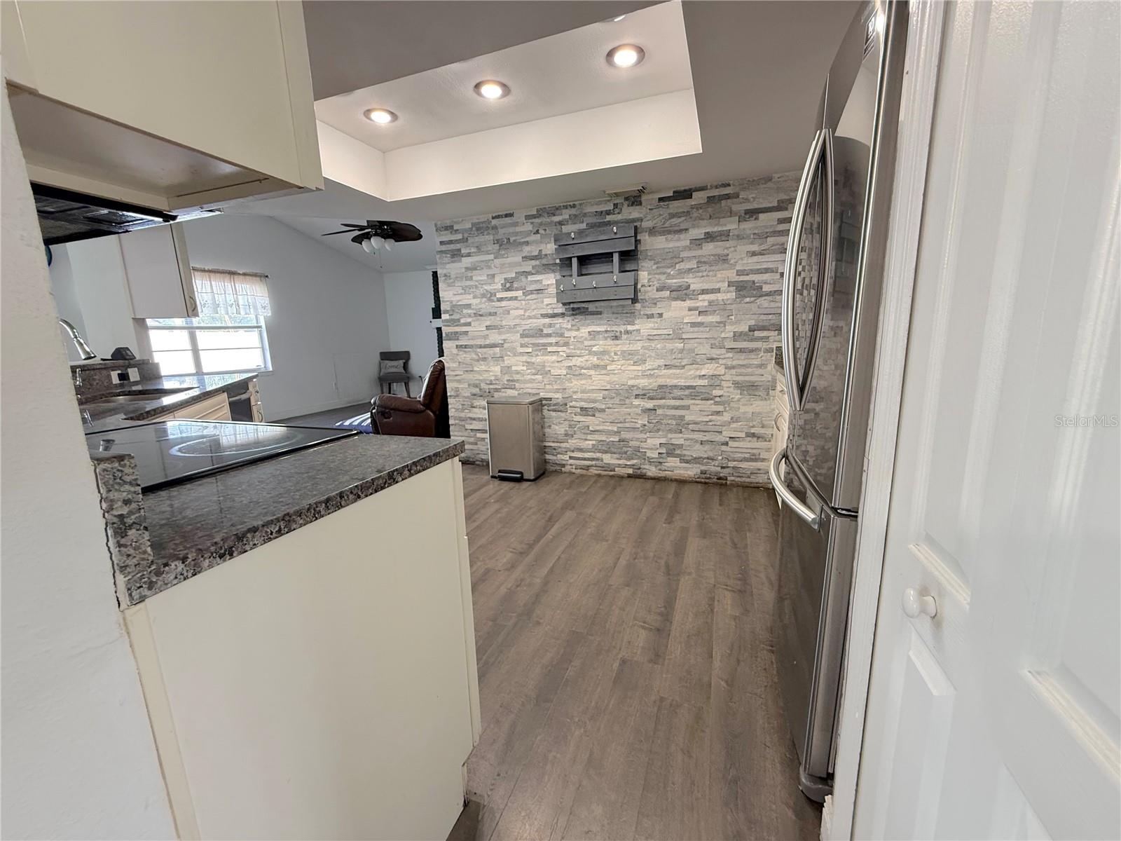 DELTONA LAKES UNIT 07 - Residential