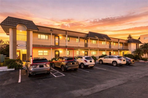 4601 Chancellor Street Ne 143, St Petersburg, FL 33703