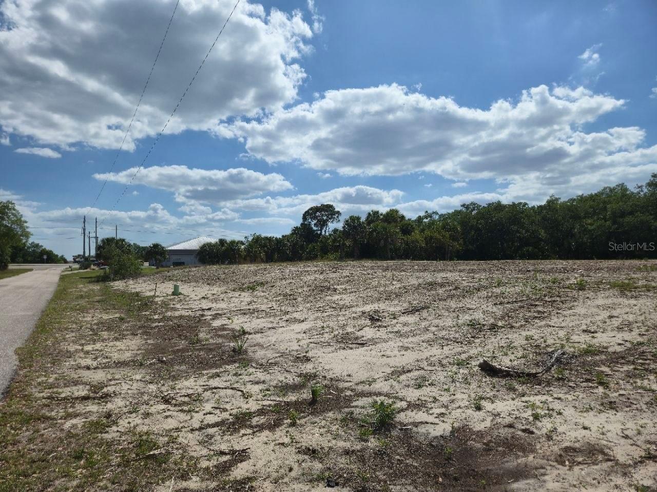 PORT CHARLOTTE SEC 030 - Land