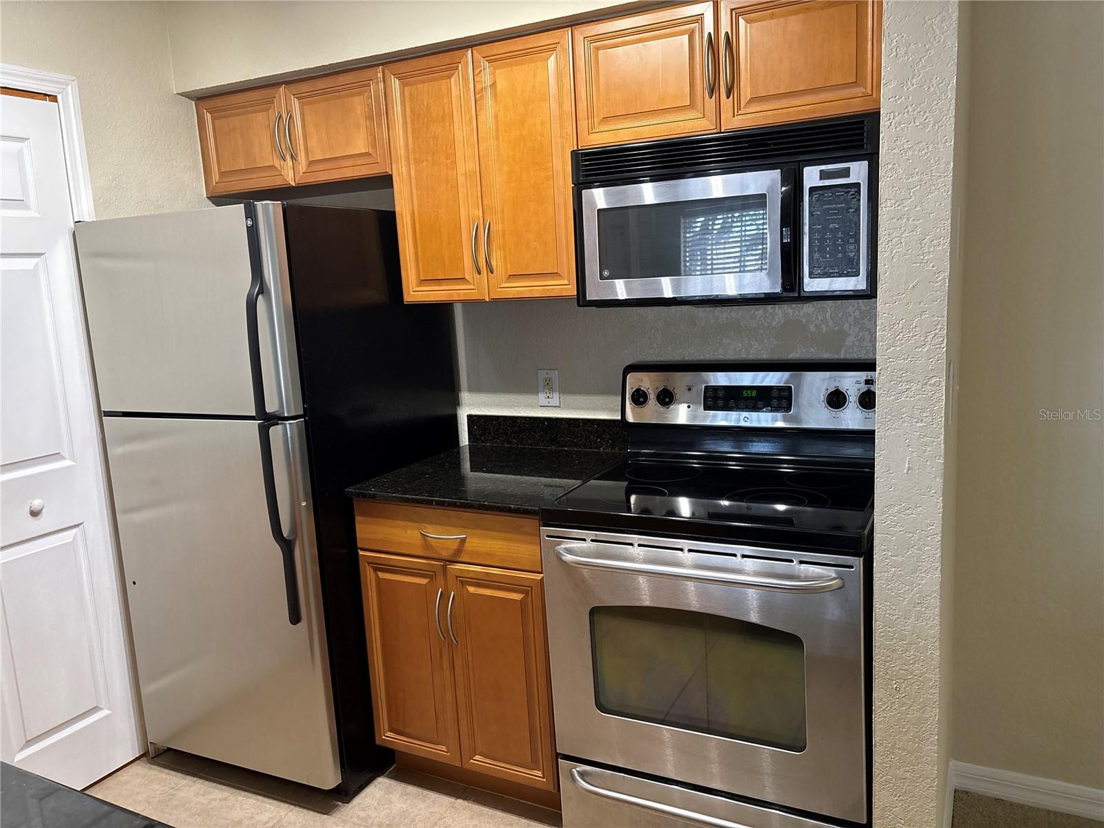 BENTLEY AT COBBS LANDING CONDO THE - Residential Lease