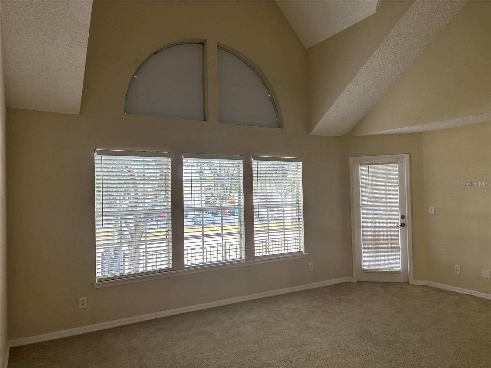 BENTLEY AT COBBS LANDING CONDO THE - Residential Lease