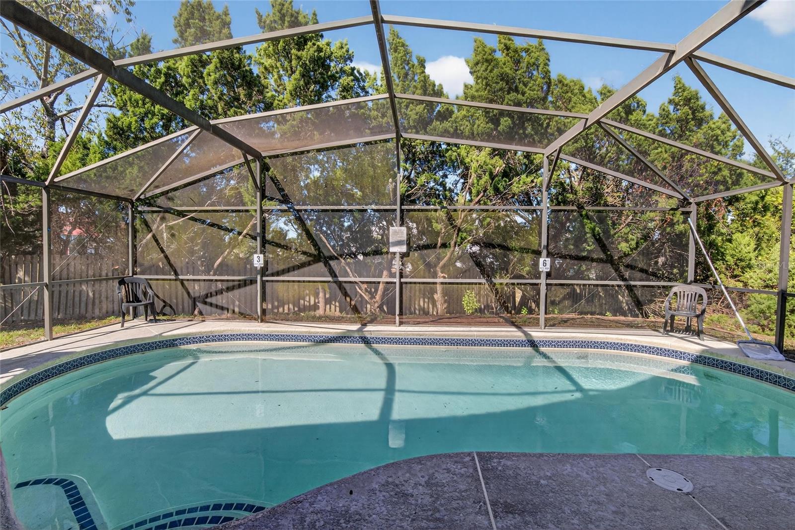 ROYAL PALMS PH 02 - Residential