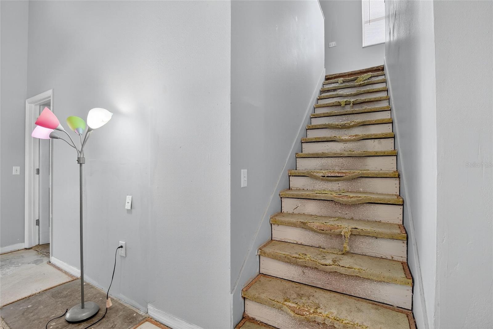 ROYAL PALMS PH 02 - Residential