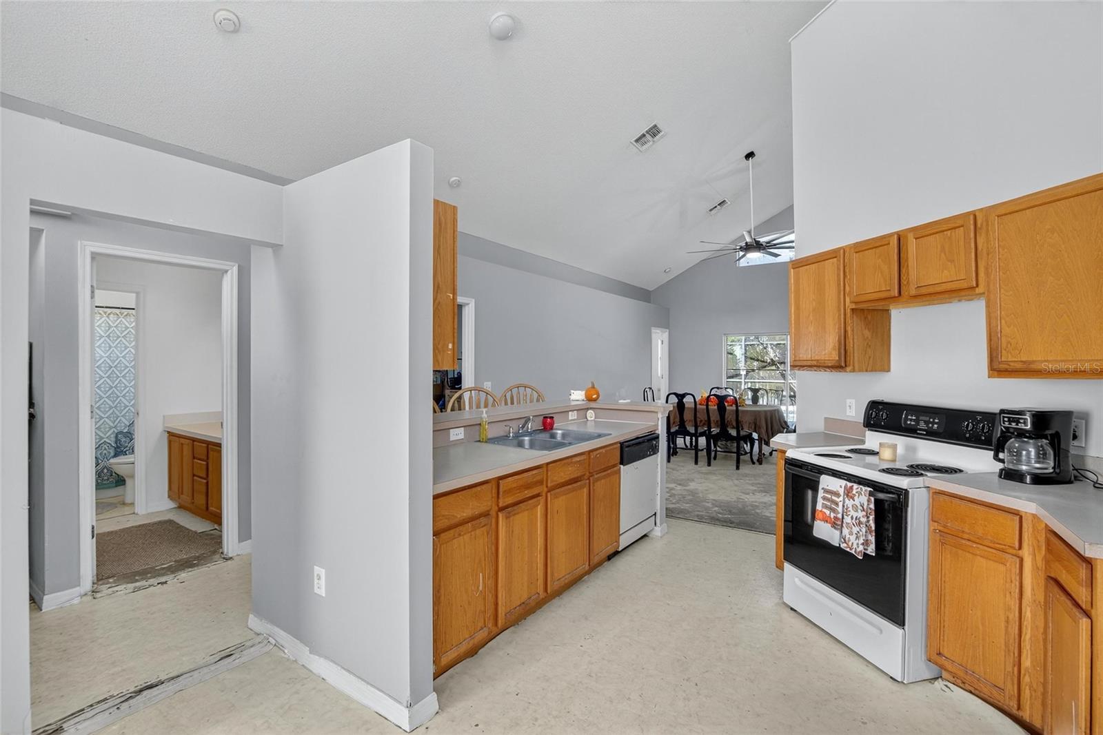 ROYAL PALMS PH 02 - Residential