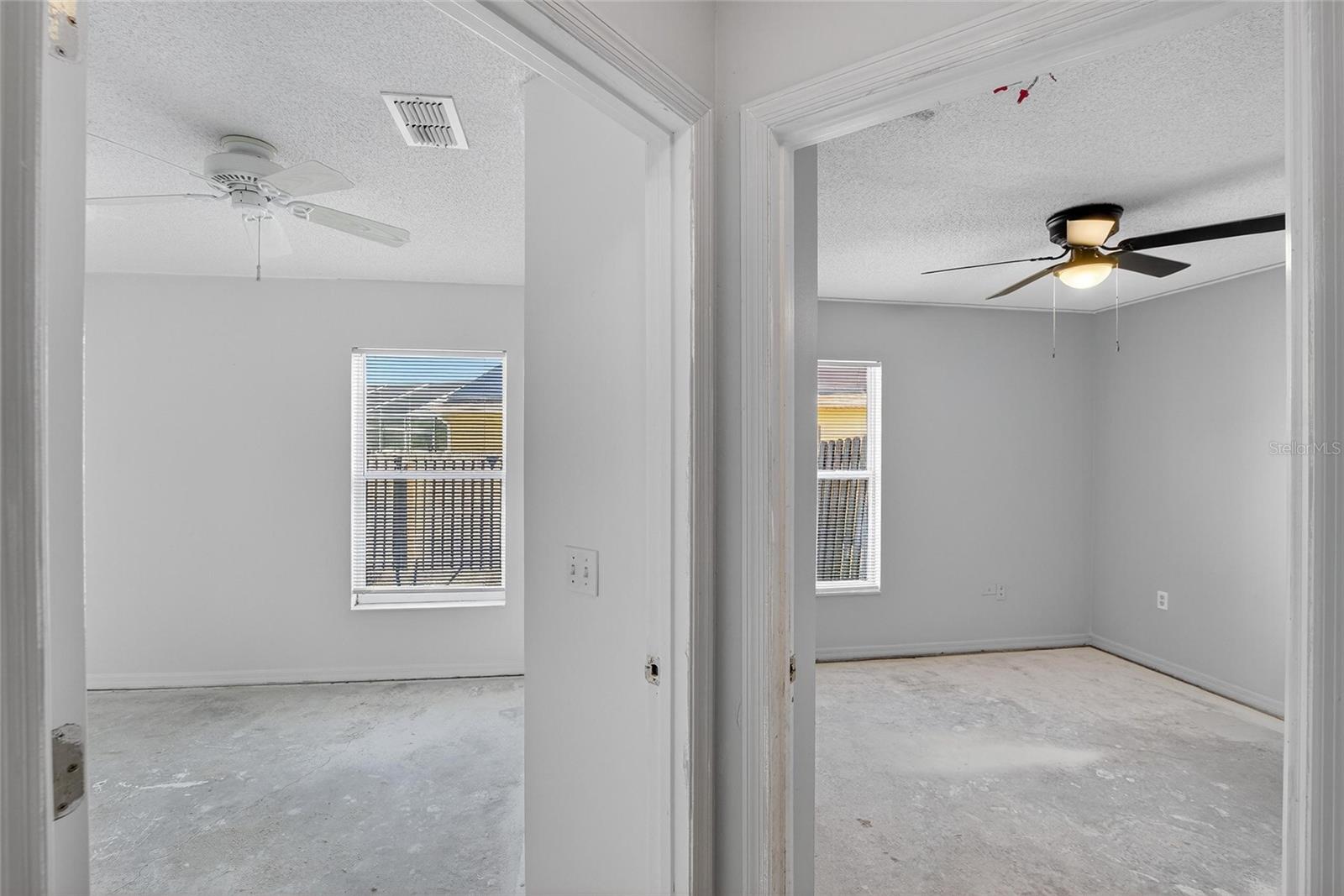 ROYAL PALMS PH 02 - Residential