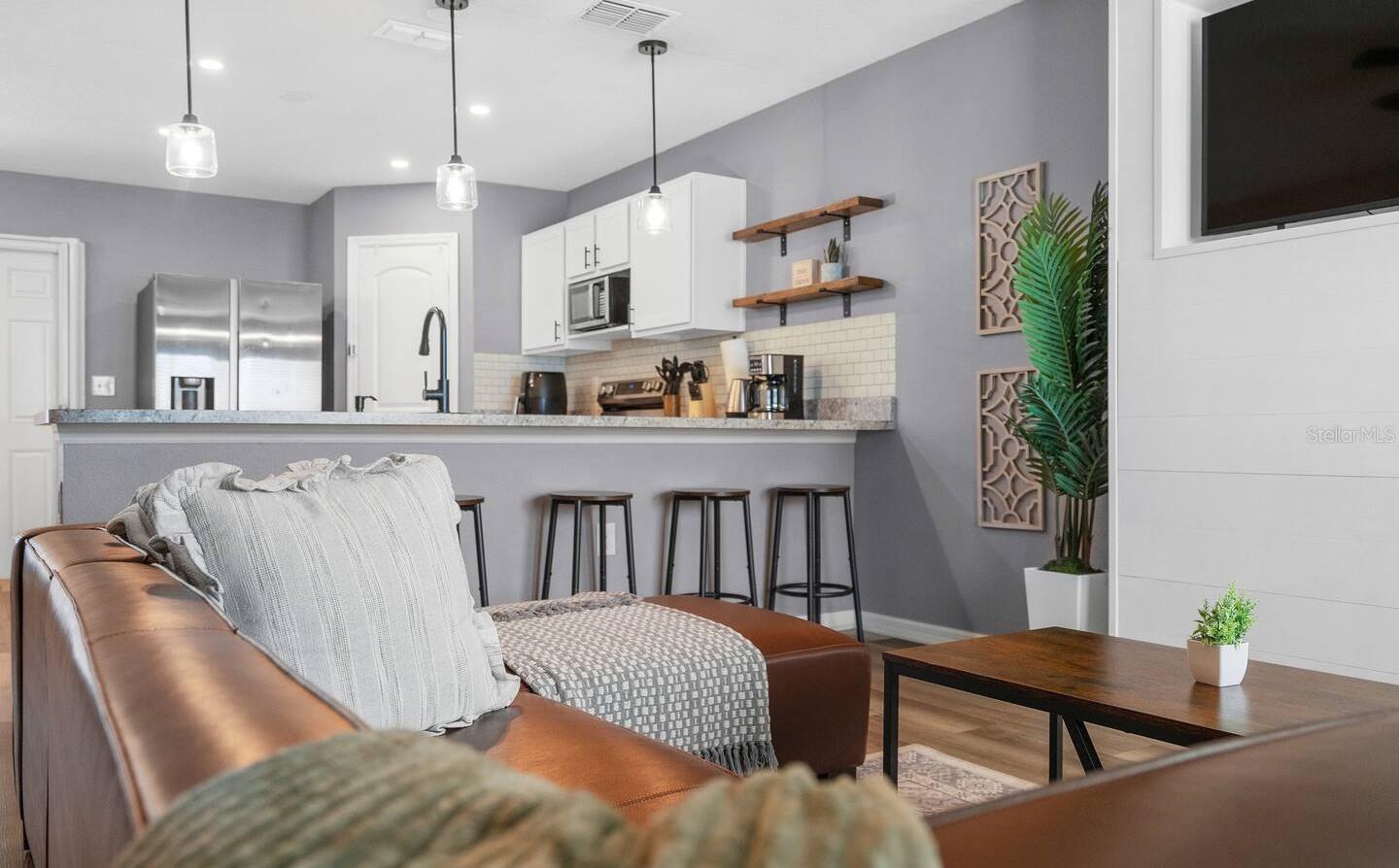 368 ELDERBERRY COURT