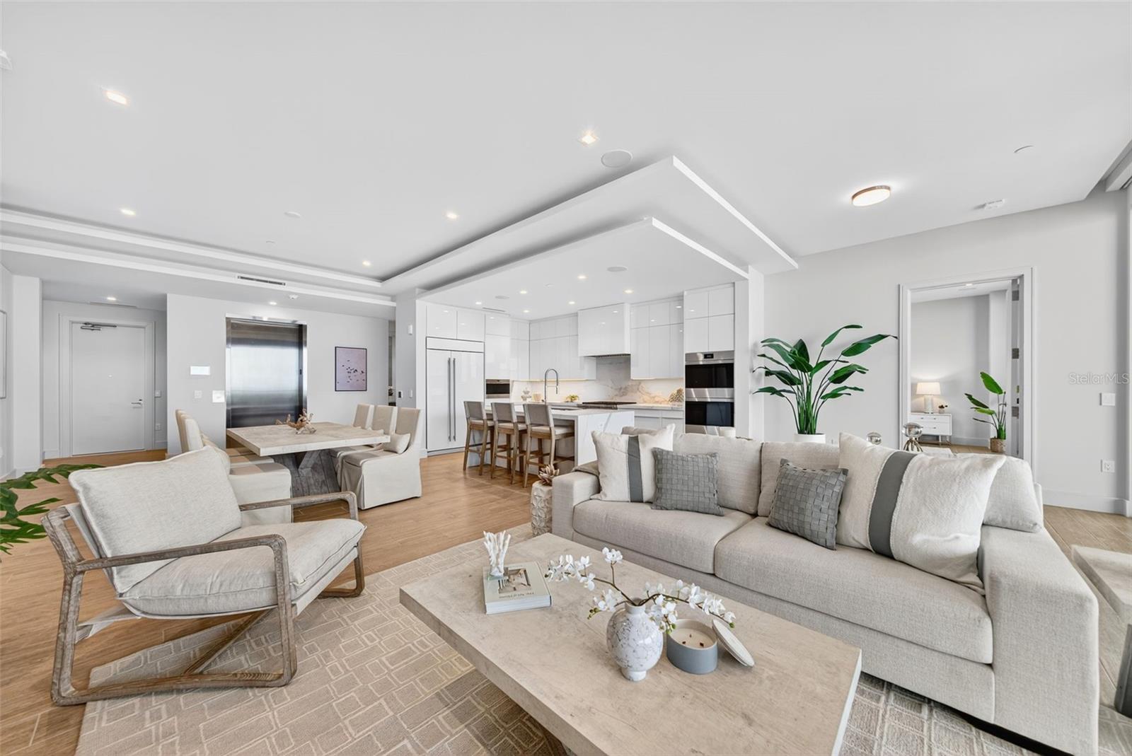 ST. REGIS LONGBOAT KEY - Residential