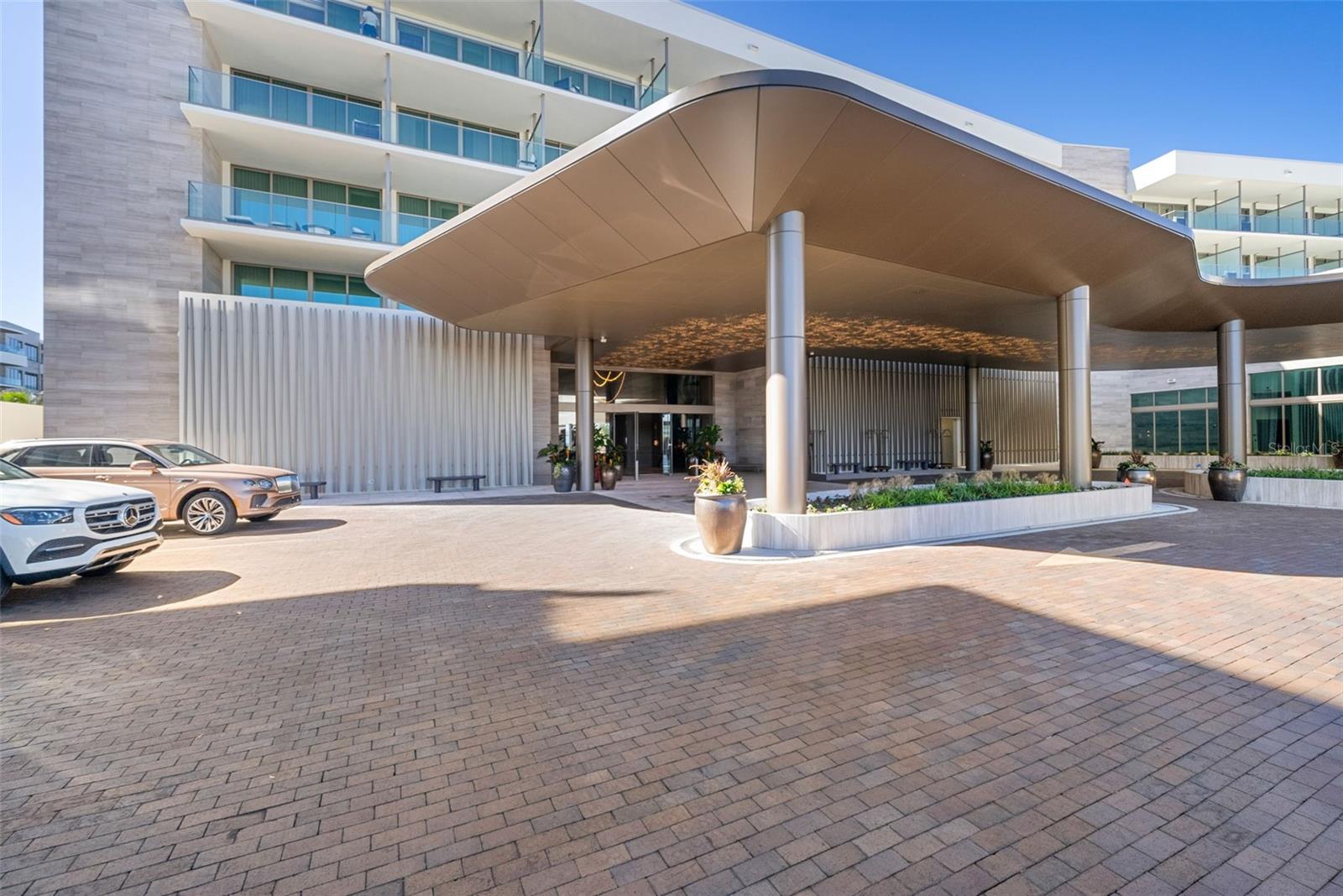 ST. REGIS LONGBOAT KEY - Residential