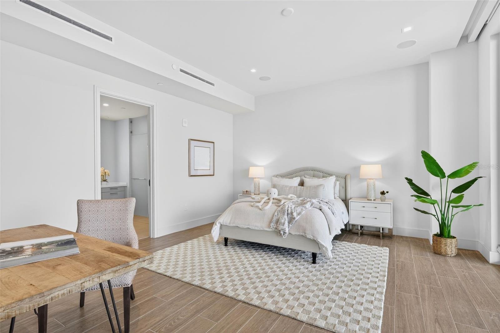 ST. REGIS LONGBOAT KEY - Residential