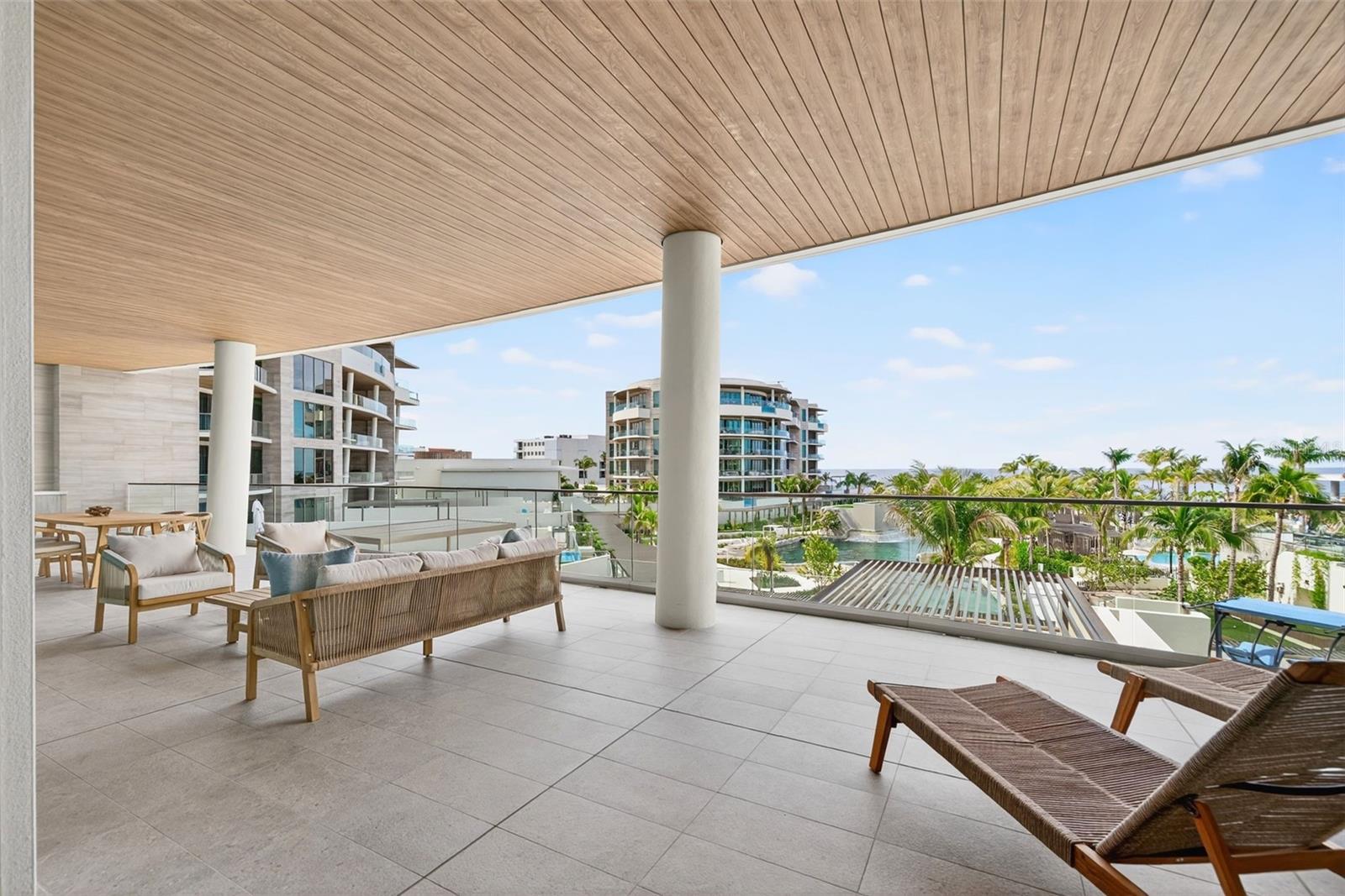 ST. REGIS LONGBOAT KEY - Residential