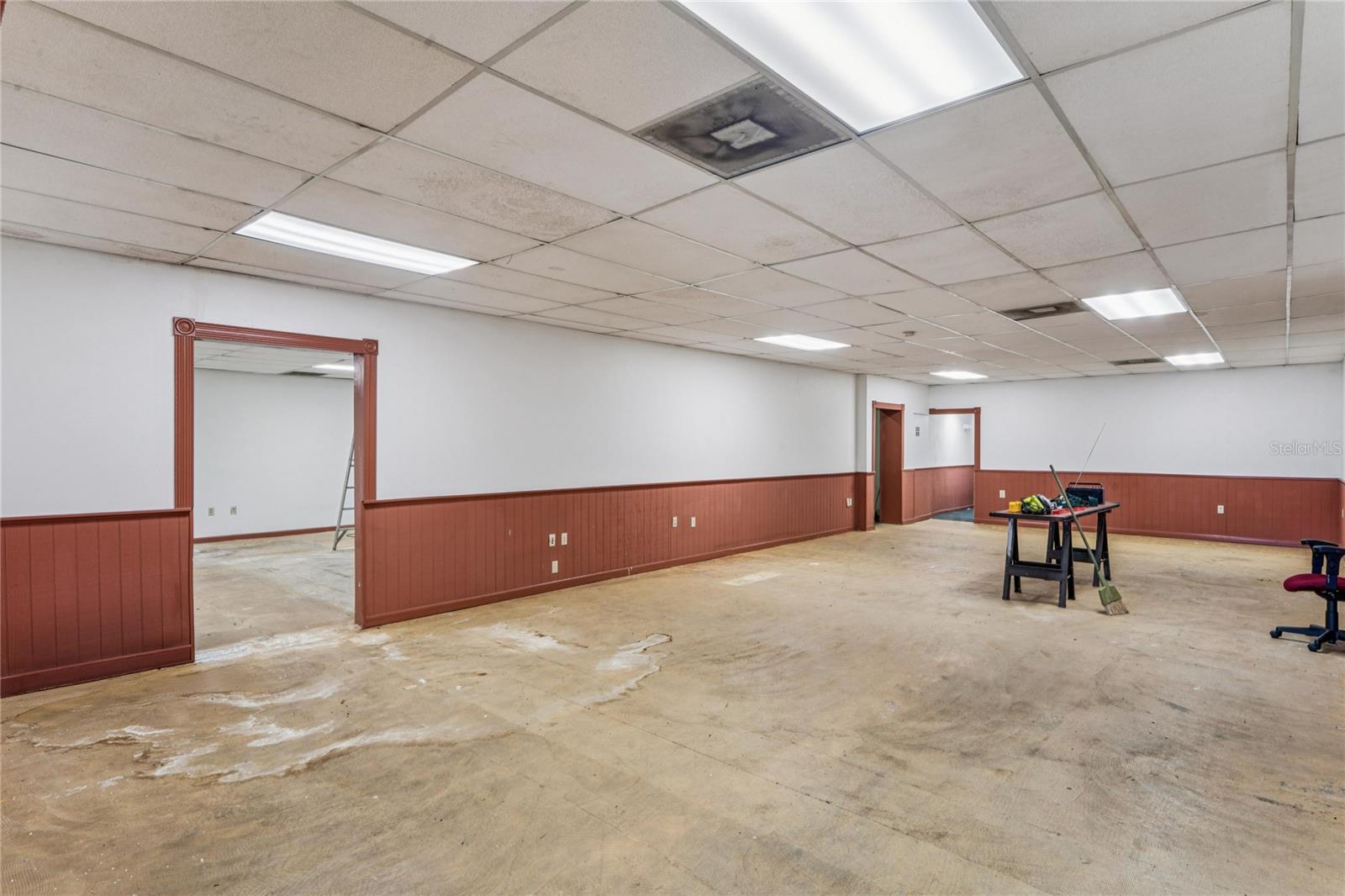 RIDGE MANOR FARMS - Commercial Sale