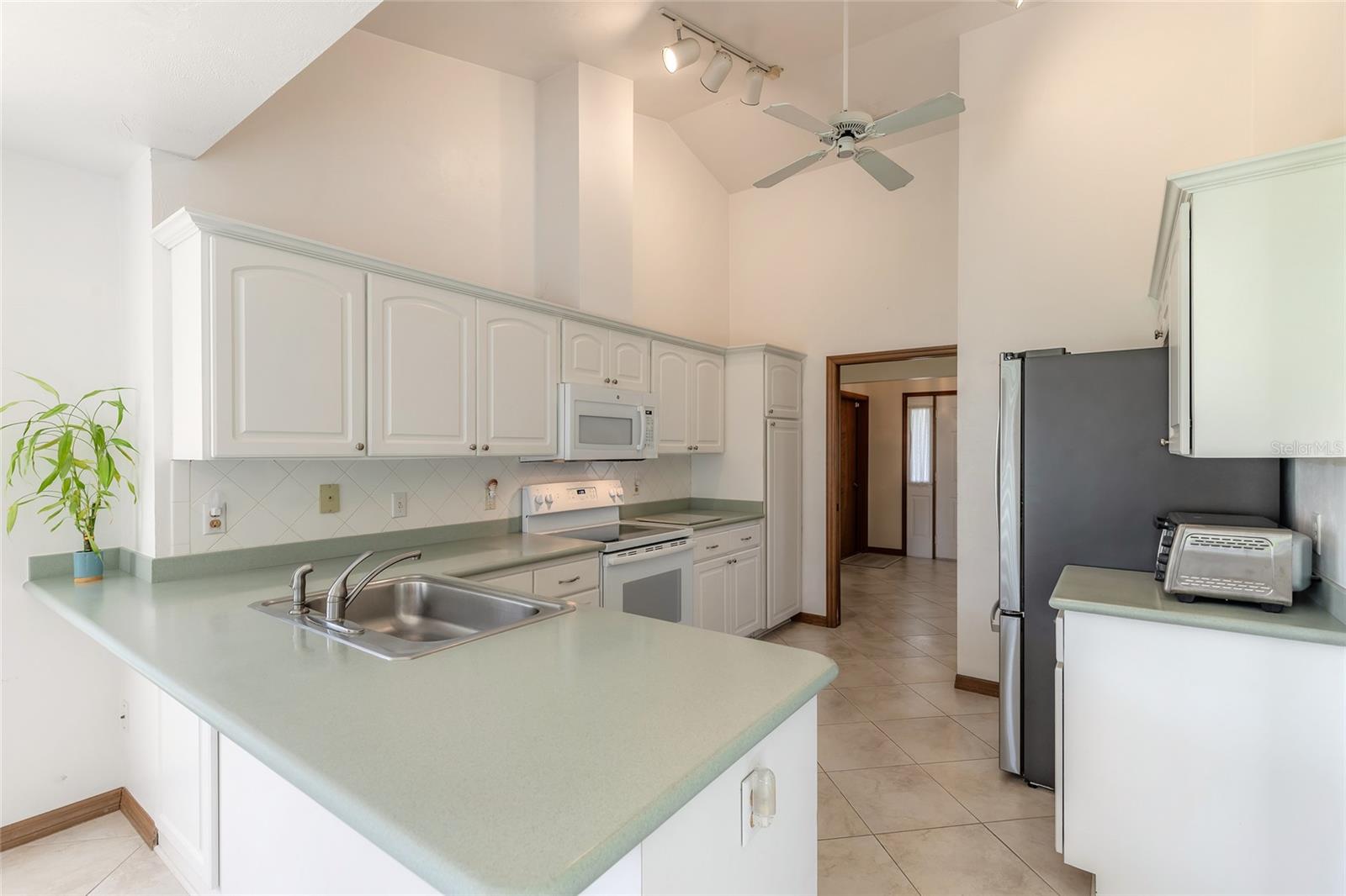 WOODLAKE - Residential