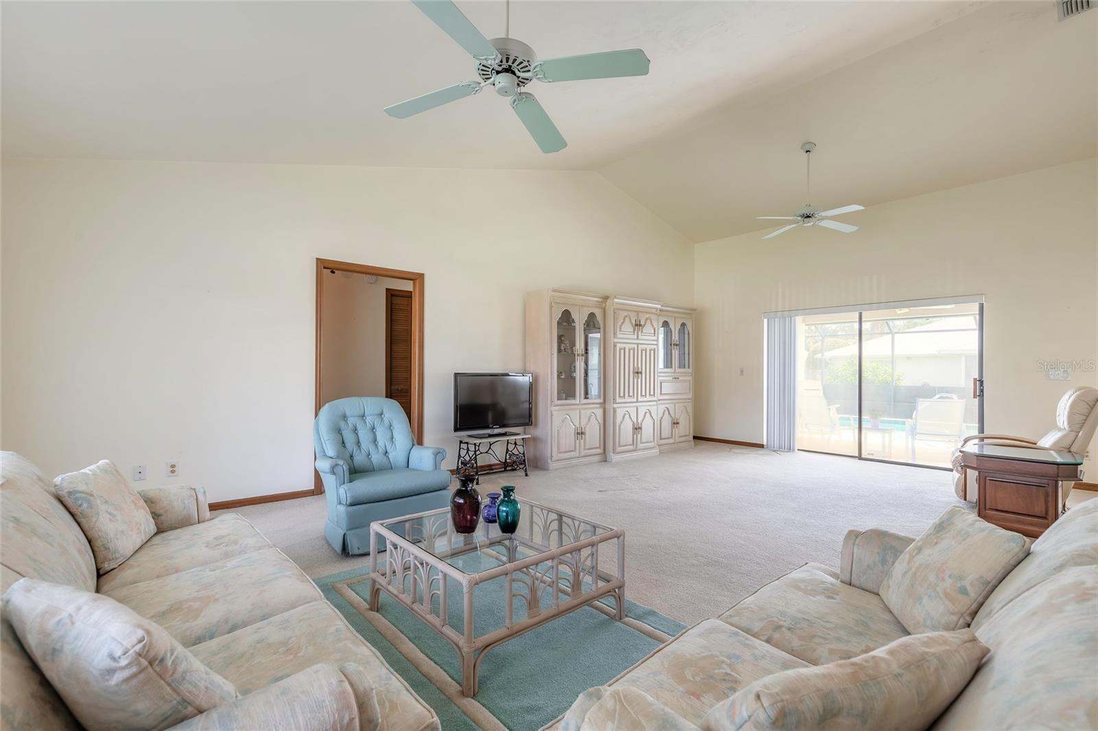4563 BARNACLE DRIVE