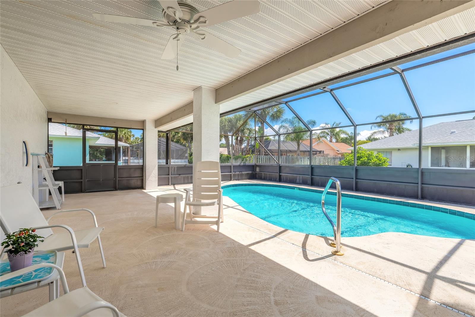 WOODLAKE - Residential