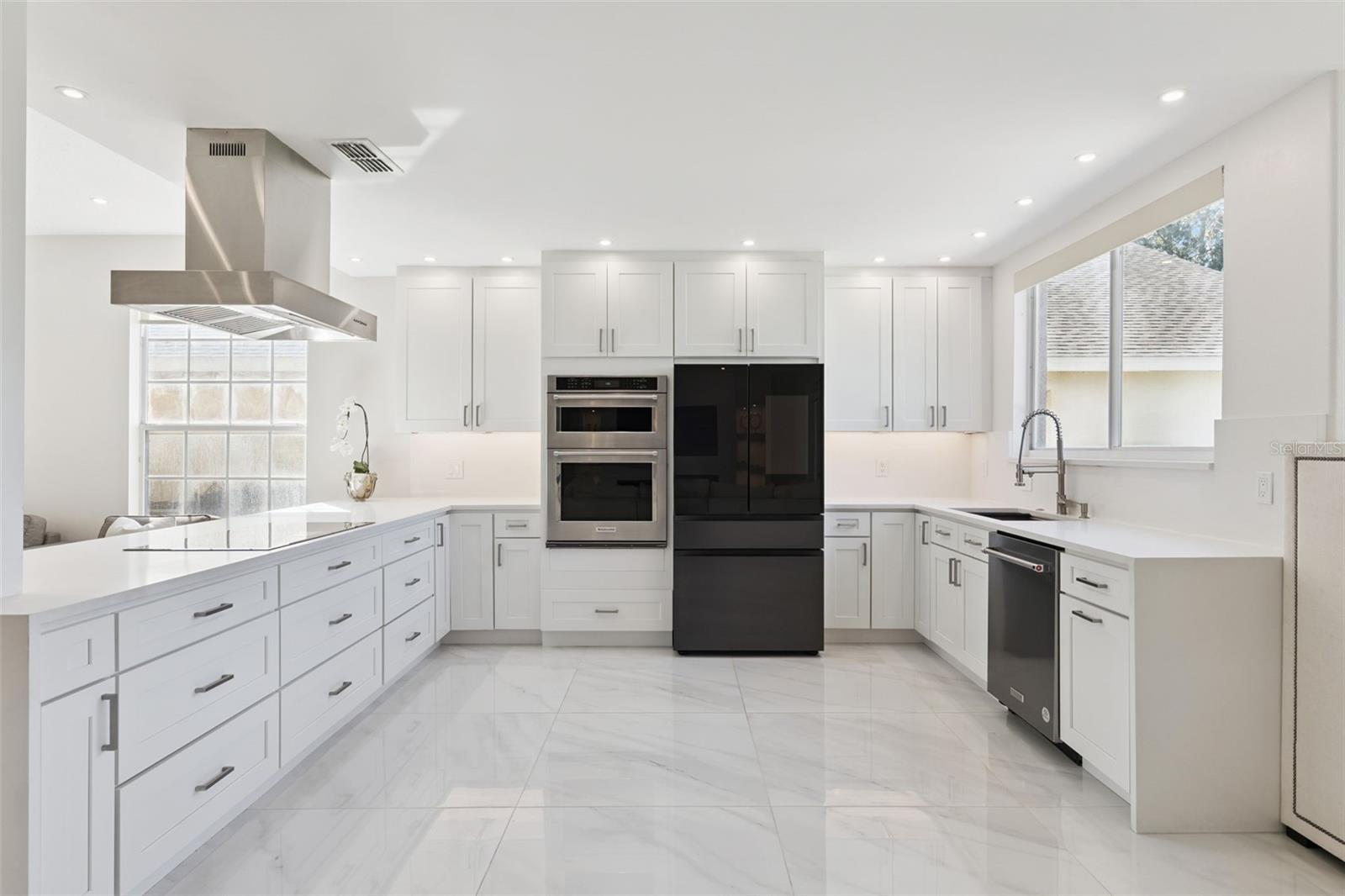 CYPRESS CHASE - Residential