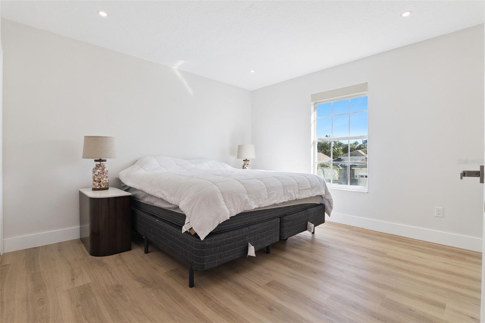 CYPRESS CHASE - Residential