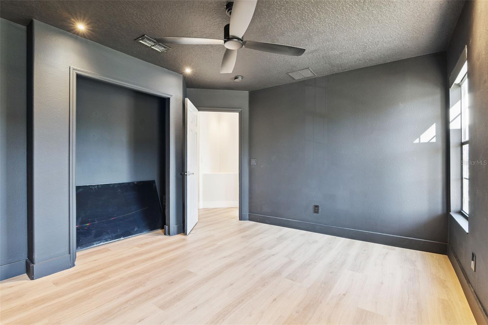 CYPRESS CHASE - Residential