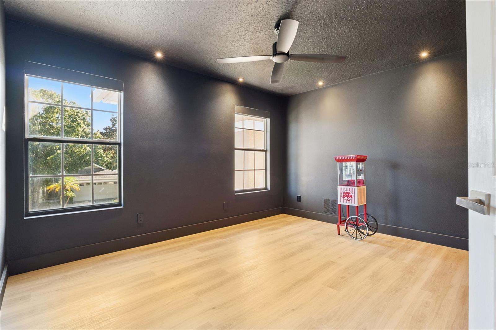 CYPRESS CHASE - Residential