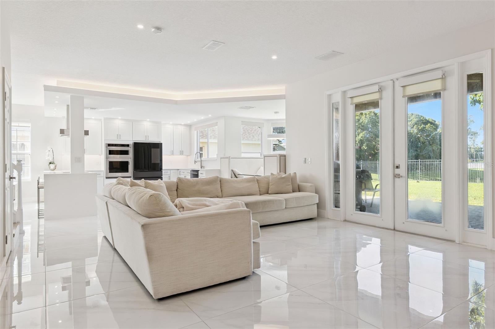 CYPRESS CHASE - Residential