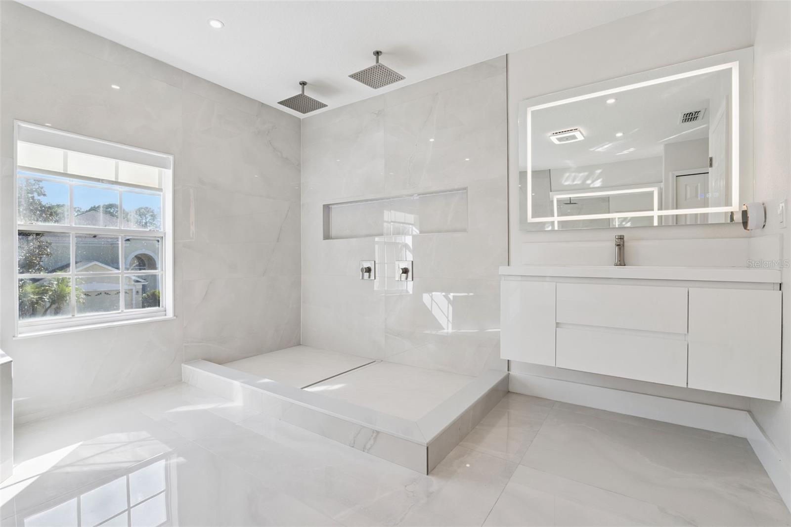 CYPRESS CHASE - Residential
