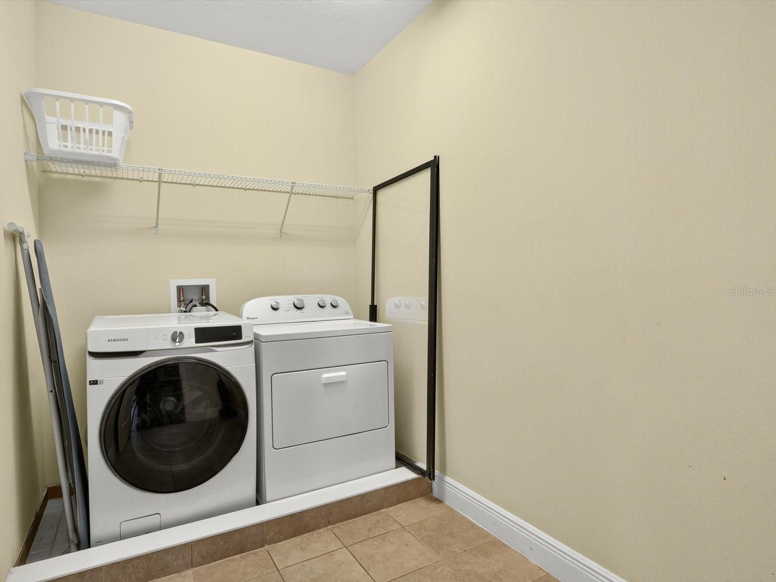 REUNION WEST PH 1 WEST & AMENT CTR RPLT - Residential