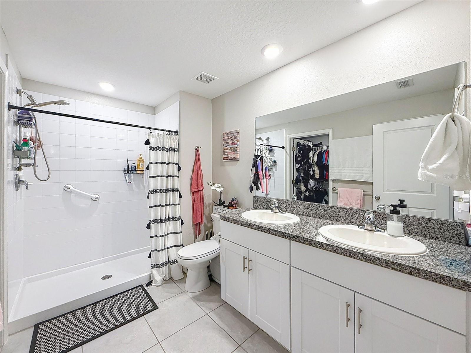 SOUTH FORK TR V PH 2 - Residential