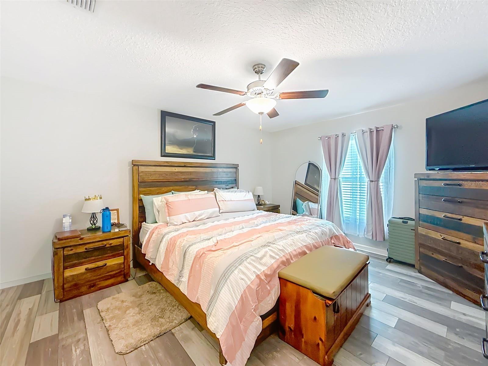 SOUTH FORK TR V PH 2 - Residential