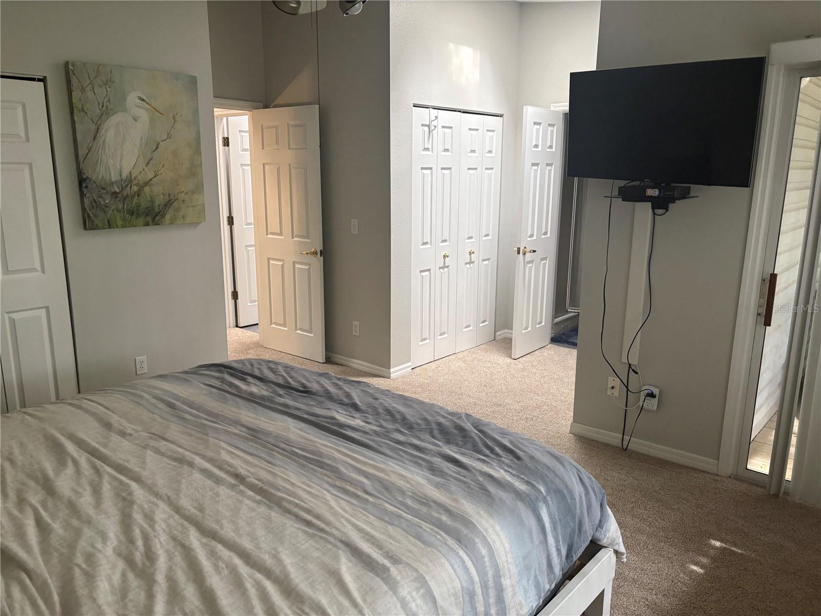GOLFSIDE ESTATES - Residential Lease