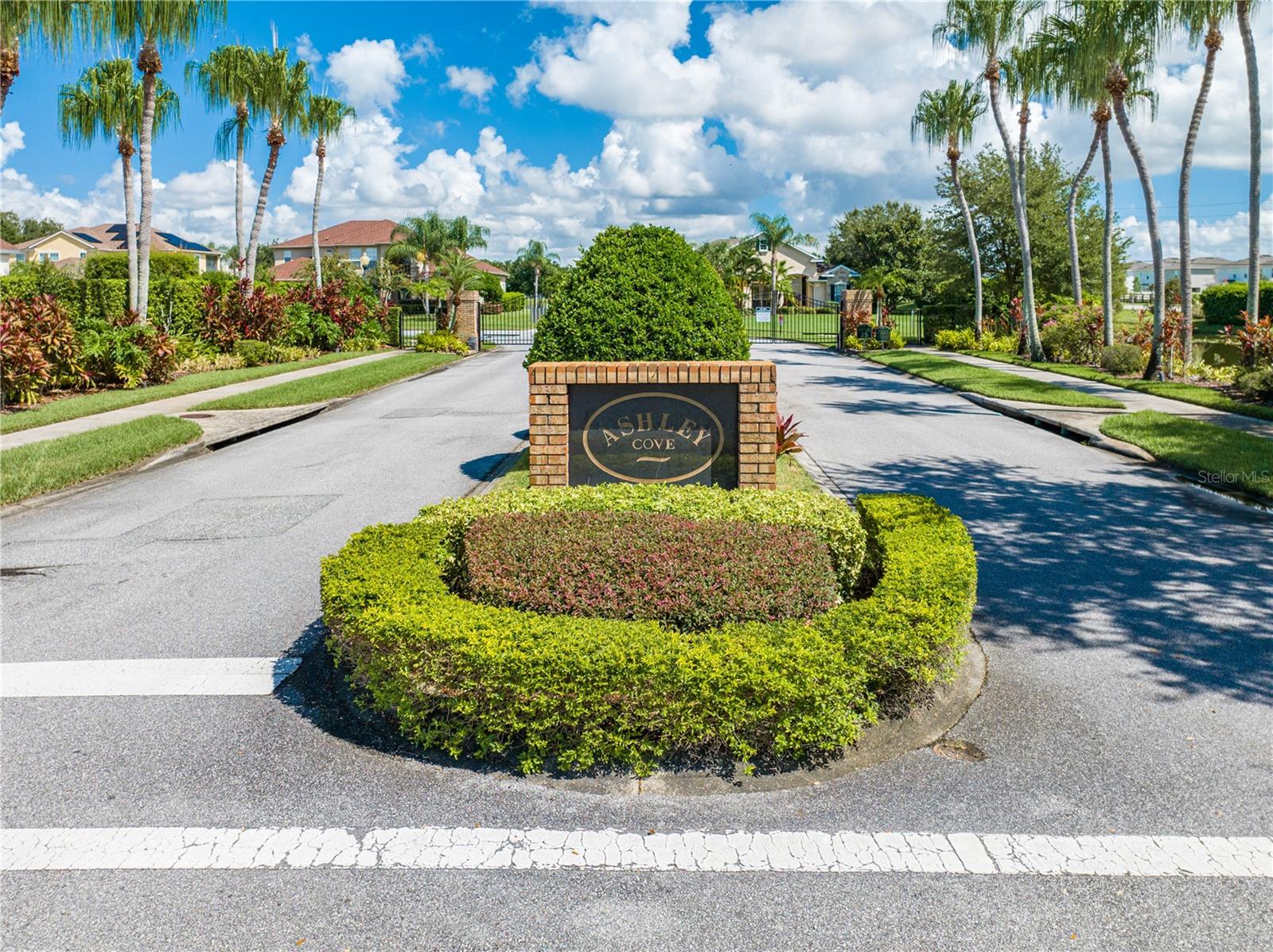 1654 MARINA LAKE DRIVE