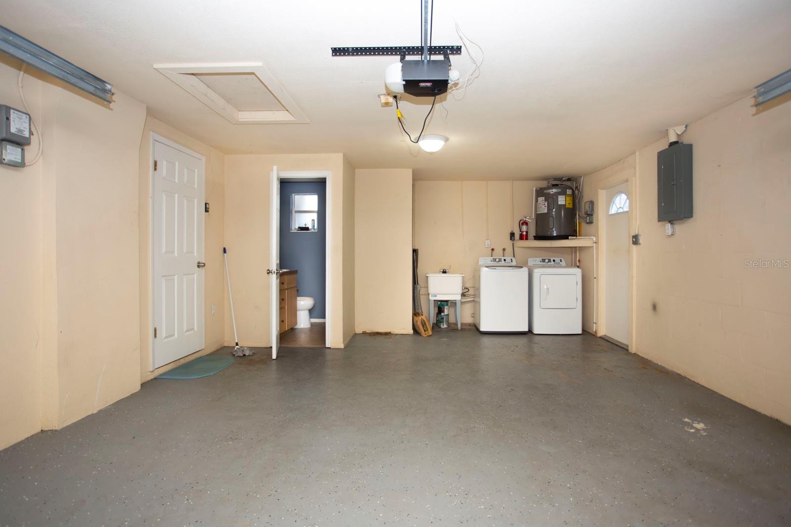 TANGLEWOOD TERRACE - Residential Lease