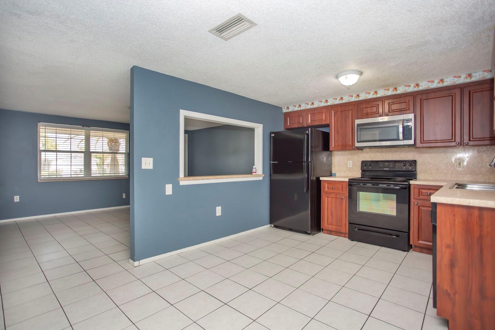 TANGLEWOOD TERRACE - Residential Lease