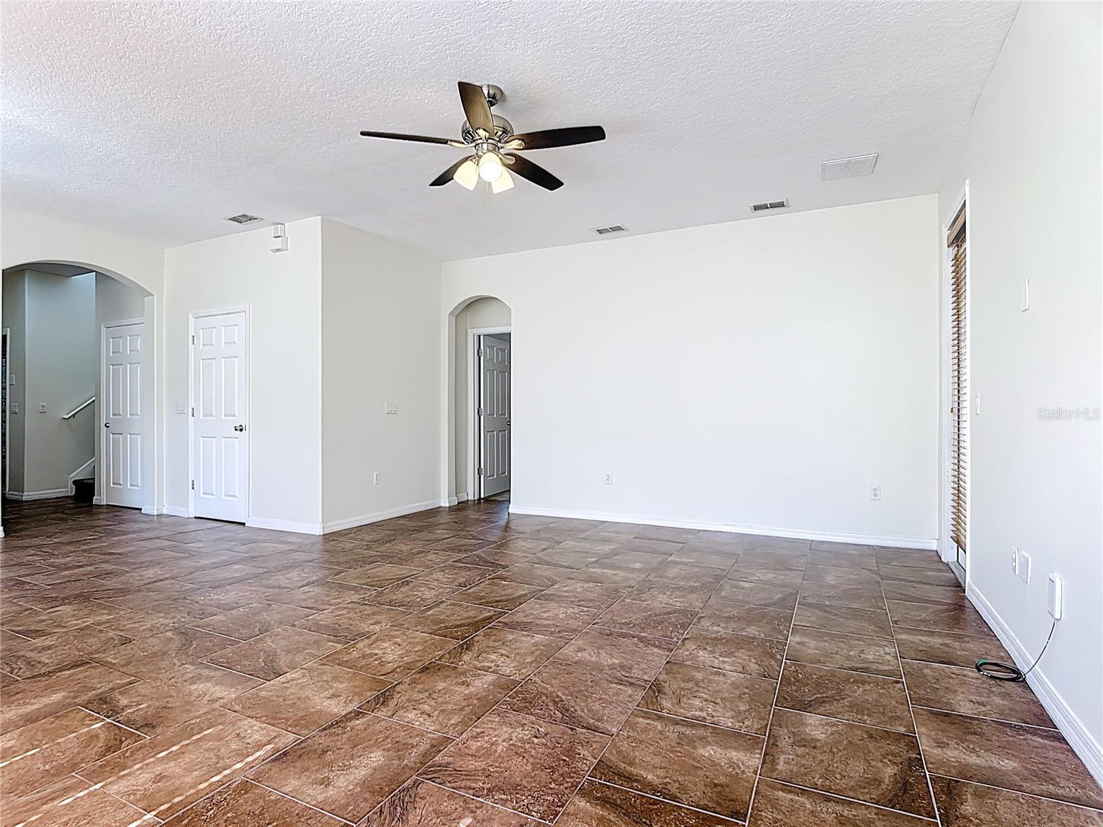 EAGLES NEST AT THE OAKS - Residential