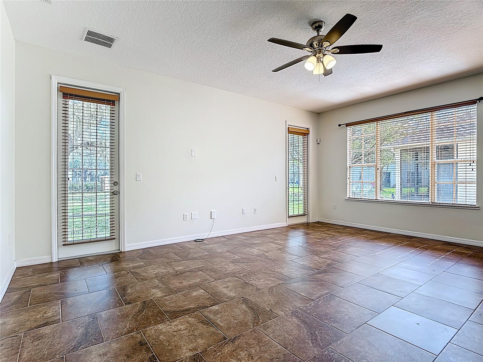 EAGLES NEST AT THE OAKS - Residential