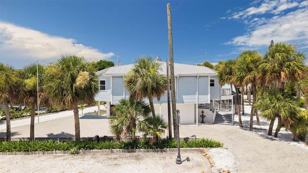 Photo of 6000 N Beach Road, Englewood, FL 34223 (MLS # D6148188)
