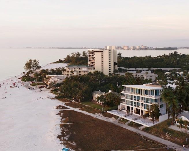 89 BEACH - Residential