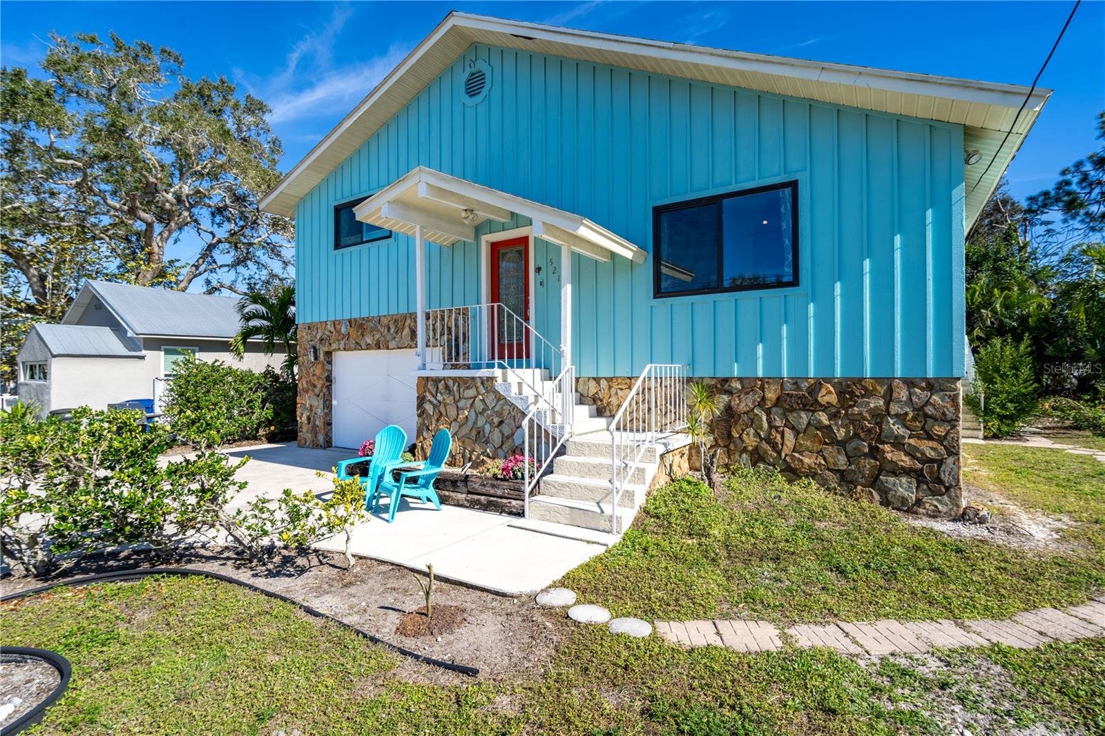 Experience the best of coastal living at Nokomis Beach Getaway, conveniently located a 5-minute walk to Lyons Bay Park with kayak launch, inviting you to explore the scenic waterways at your leisure. Additionally, the property is a mere 5-minute drive from Nokomis Beach, allowing you to easily indulge in sun-soaked sands and refreshing ocean breezes. This rental promises the perfect blend of aquatic adventures in the ocean waters and its secluded pool.
The Getaway offers 3 bedrooms sleeping 8, 3 full bathrooms, private chlorine pool, kayaks with dolly, beach chairs and toys and bicycles to enjoy the neighborhood or an evening ride to the beach for the Beach Drum Circle or to enjoy one of our amazing sunsets on the beach. This house is pet friendly with pet registration and a $75 pet fee.
Pool Heating is available for $20/day from November 1 through April 30 and must be purchased a minimum of 3 days prior to check in.
