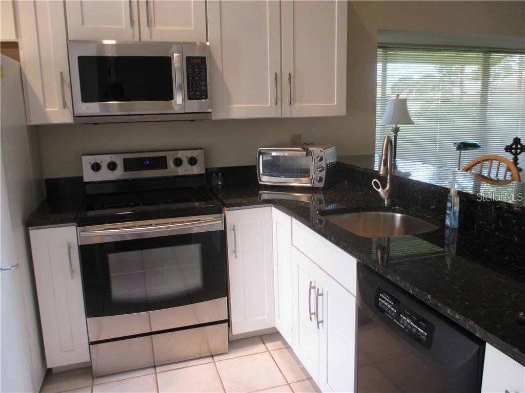 SOMERSET - Residential Lease