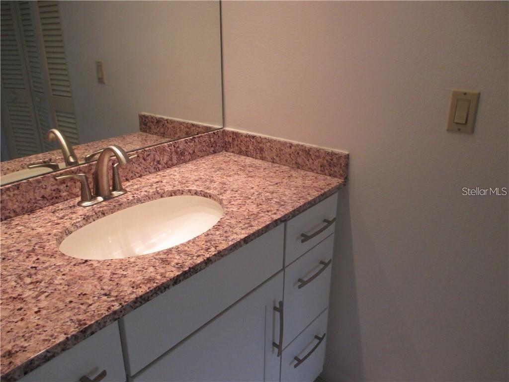 SOMERSET - Residential Lease