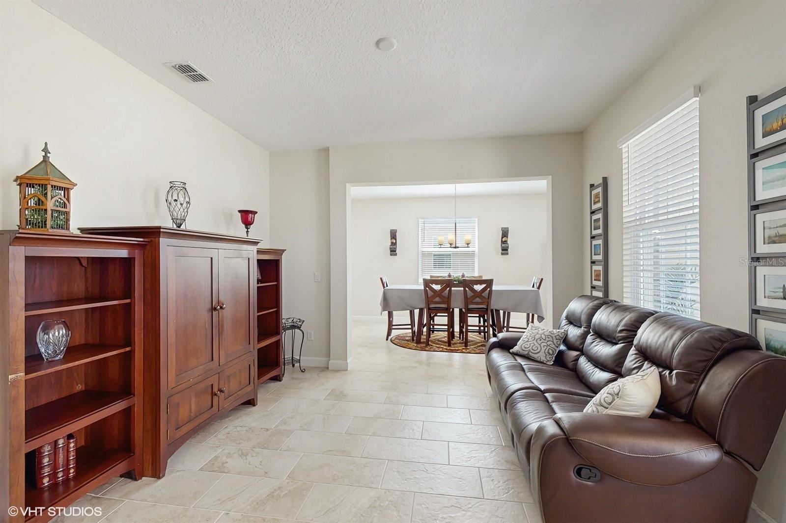 1722 LAKE SIMS PARKWAY