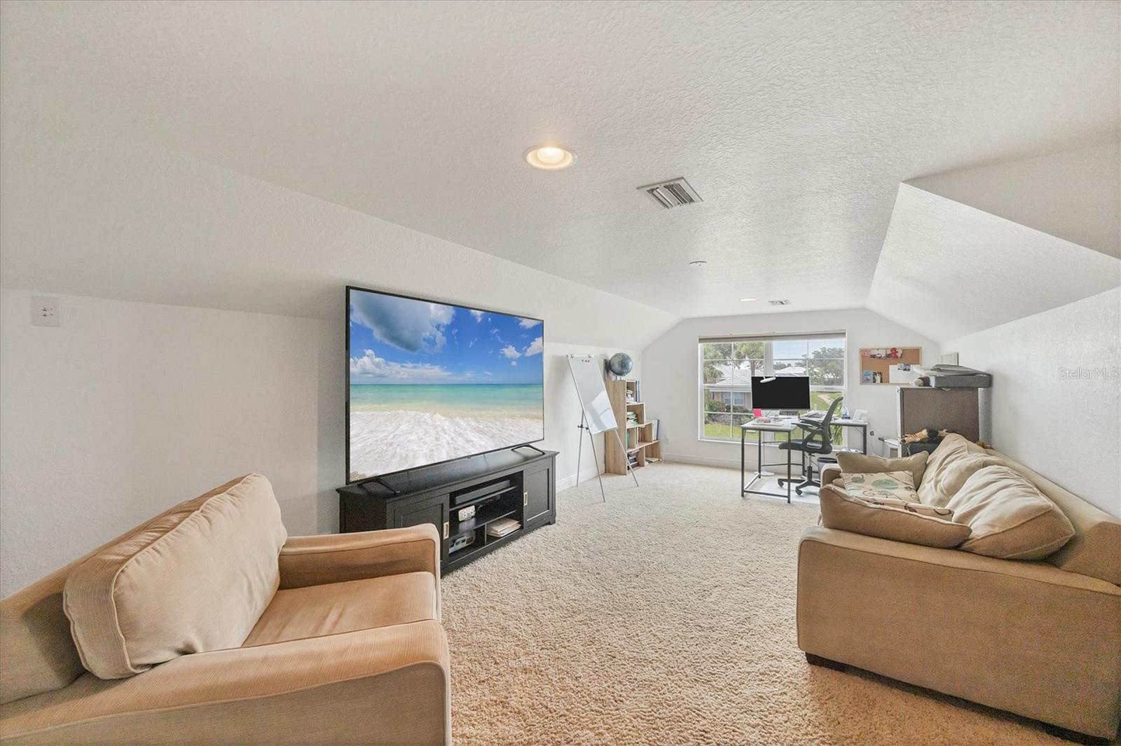 CAPE HAZE WINDWARD - Residential