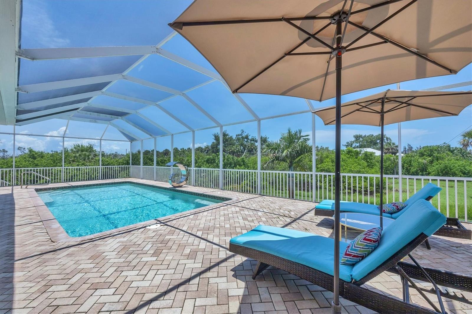 CAPE HAZE WINDWARD - Residential
