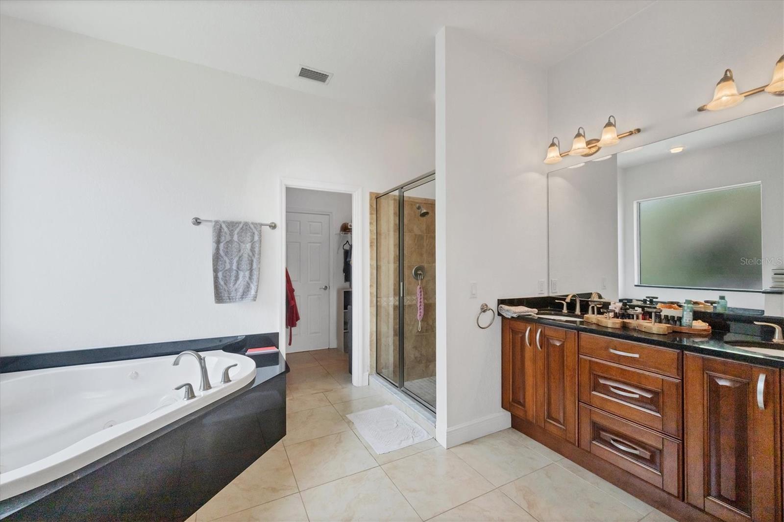 CAPE HAZE WINDWARD - Residential