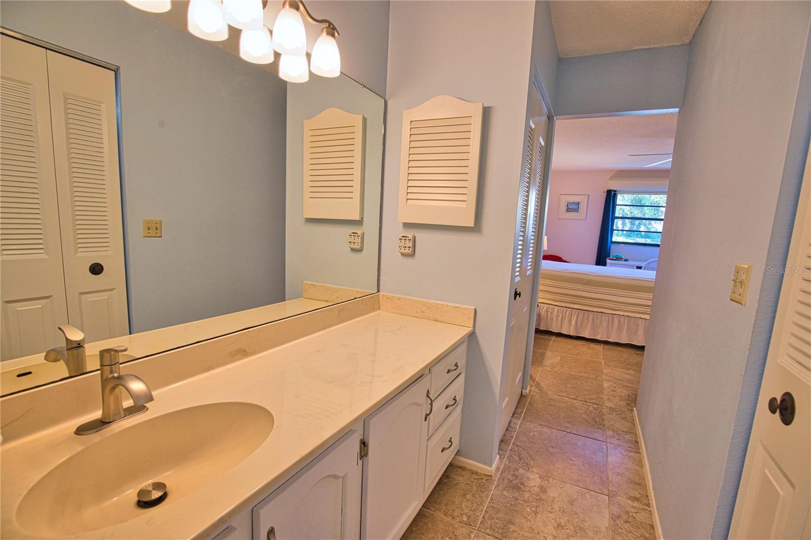 MISSION LAKES - Residential