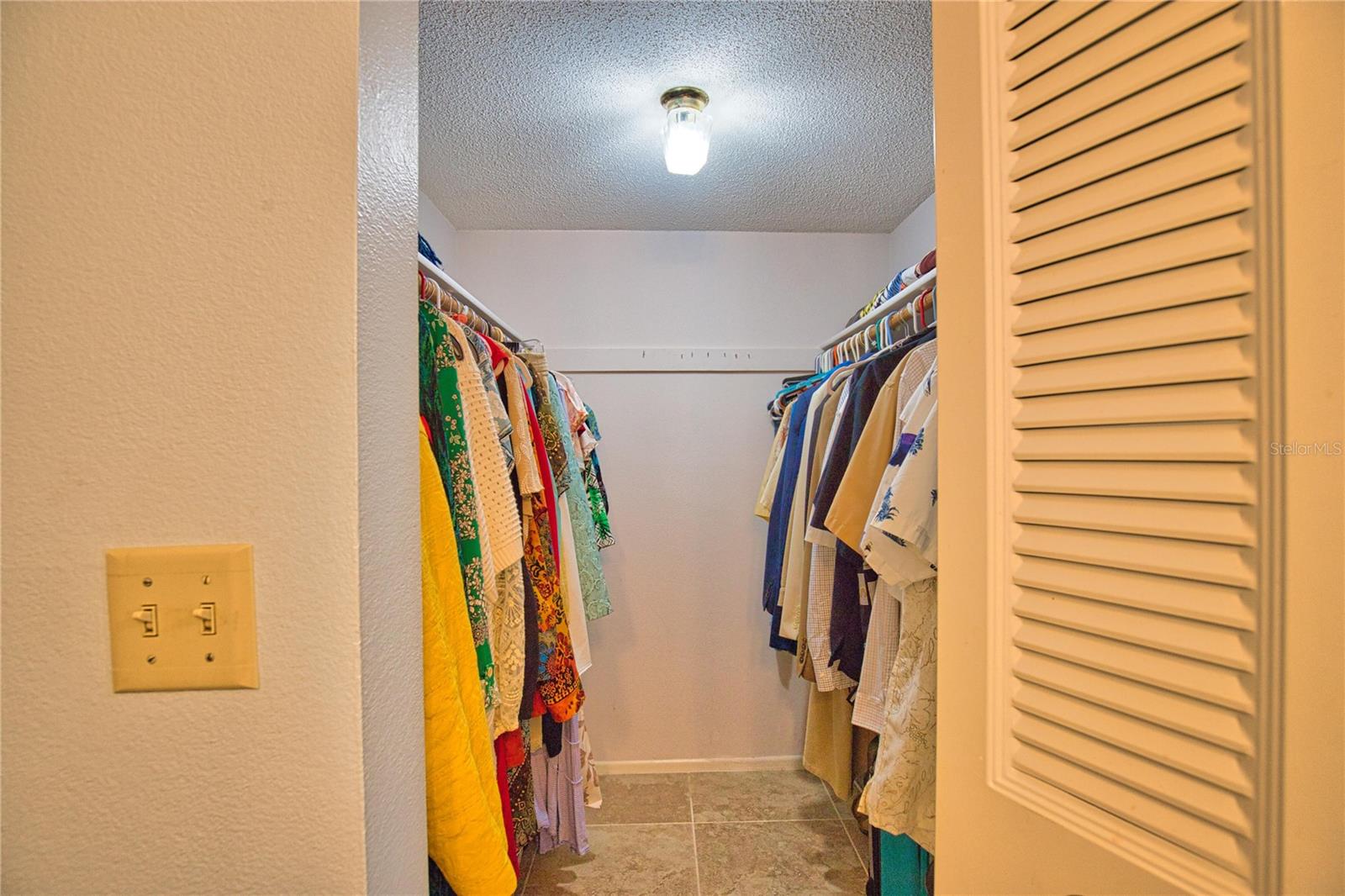 MISSION LAKES - Residential